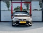 Toyota Corolla Touring Sports 1.8 Hybrid Business Plus | Trekhaak | Camera | Bi-Tone | Head-Up Display | LED Koplampen | Lichtmetalen Velgen | Climate Control | Elektrische Achterklep |