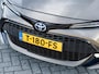 Toyota Corolla Touring Sports 1.8 Hybrid Business Plus | Trekhaak | Camera | Bi-Tone | Head-Up Display | LED Koplampen | Lichtmetalen Velgen | Climate Control | Elektrische Achterklep |