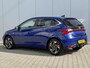 Hyundai i20 1.0 T-GDI Premium / Keyless entry / Climate control / Navigatie / Verwarmde stoelen + stuurwiel / Apple carplay/Android Auto / Trekhaak geremd 1.110 kg /