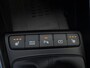 Hyundai i20 1.0 T-GDI Premium / Keyless entry / Climate control / Navigatie / Verwarmde stoelen + stuurwiel / Apple carplay/Android Auto / Trekhaak geremd 1.110 kg /