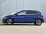 Hyundai i20 1.0 T-GDI Premium / Keyless entry / Climate control / Navigatie / Verwarmde stoelen + stuurwiel / Apple carplay/Android Auto / Trekhaak geremd 1.110 kg /