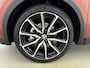 Toyota C-HR / C-HR+ 2.0 Plug-in Hybrid 220 GR SPORT | Apple Carplay & Android Auto | Parkeercamera | Onderweg-naar-dealer*