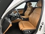 BMW 5-Serie Touring 530e M-Sport / Anniversary / X-Drive / / Harman Kardon / Panoramadak / Massagefunctie / Trekhaak / Leder-Sport / Apk 06-2028