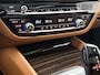 BMW 5-Serie Touring 530e M-Sport / Anniversary / X-Drive / / Harman Kardon / Panoramadak / Massagefunctie / Trekhaak / Leder-Sport / Apk 06-2028