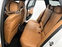 BMW 5-Serie Touring 530e M-Sport / Anniversary / X-Drive / / Harman Kardon / Panoramadak / Massagefunctie / Trekhaak / Leder-Sport / Apk 06-2028