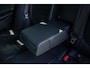 Mercedes-Benz C-klasse 300 e AMG Line PANORAMADAK DIGITAL LIGHT ADAPTIVE CRUISE CAMERA TREKHAAK