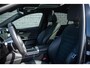 Mercedes-Benz C-klasse 300 e AMG Line PANORAMADAK DIGITAL LIGHT ADAPTIVE CRUISE CAMERA TREKHAAK