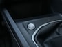 Volkswagen Golf Variant 1.0 TSI 110pk Life Trekhaak Sfeerverlichting Navigatie App-Connect