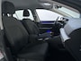 Volkswagen Golf Variant 1.0 TSI 110pk Life Trekhaak Sfeerverlichting Navigatie App-Connect