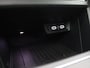 Volkswagen Polo 1.0 TSI R-Line Edition 95PK DSG Pano-Schuifdak, Keyless, Matrix LED-Verlichting, Side Assist, Adaptieve Cruise Control, Achteruitrijcamera, 17" LM Velgen, Navi via Apple Carplay/Android Auto