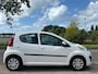Peugeot 107 1.0 Active 5-Drs Airco Electric pakket Audio-CD/MP3 Getint glas Colorpakket ESP ABS Dealeronderhoud Nieuwe Apk!