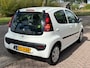 Peugeot 107 1.0 Active 5-Drs Airco Electric pakket Audio-CD/MP3 Getint glas Colorpakket ESP ABS Dealeronderhoud Nieuwe Apk!