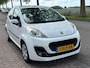 Peugeot 107 1.0 Active 5-Drs Airco Electric pakket Audio-CD/MP3 Getint glas Colorpakket ESP ABS Dealeronderhoud Nieuwe Apk!