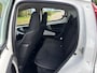 Peugeot 107 1.0 Active 5-Drs Airco Electric pakket Audio-CD/MP3 Getint glas Colorpakket ESP ABS Dealeronderhoud Nieuwe Apk!