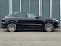 Porsche Cayenne Coupé 3.0 E-Hybrid | ACC | Luchtvering | Pano | Trekhaak | Bose
