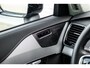 Volvo XC90 2.0 T8 Plug-in hybrid AWD Ultra Dark | SOH 97% | Trekhaak | 22" | Head-Up Display | 360 Camera | Harman/Kardon | Memory Seats | Stoel & Stuurverwarming | Getint Glas |