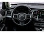 Volvo XC90 2.0 T8 Plug-in hybrid AWD Ultra Dark | SOH 97% | Trekhaak | 22" | Head-Up Display | 360 Camera | Harman/Kardon | Memory Seats | Stoel & Stuurverwarming | Getint Glas |