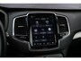 Volvo XC90 2.0 T8 Plug-in hybrid AWD Ultra Dark | SOH 97% | Trekhaak | 22" | Head-Up Display | 360 Camera | Harman/Kardon | Memory Seats | Stoel & Stuurverwarming | Getint Glas |