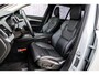 Volvo XC90 2.0 T8 Plug-in hybrid AWD Ultra Dark | SOH 97% | Trekhaak | 22" | Head-Up Display | 360 Camera | Harman/Kardon | Memory Seats | Stoel & Stuurverwarming | Getint Glas |