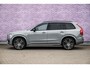 Volvo XC90 2.0 T8 Plug-in hybrid AWD Ultra Dark | SOH 97% | Trekhaak | 22" | Head-Up Display | 360 Camera | Harman/Kardon | Memory Seats | Stoel & Stuurverwarming | Getint Glas |