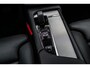 Volvo XC90 2.0 T8 Plug-in hybrid AWD Ultra Dark | SOH 97% | Trekhaak | 22" | Head-Up Display | 360 Camera | Harman/Kardon | Memory Seats | Stoel & Stuurverwarming | Getint Glas |
