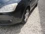 Ford C-Max 1.8-16V Trend zo meenemen 1000.- apk 10-06-2027 rijdt goed