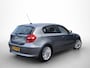 BMW 1-Serie 118i EffDyn. Ed. Business Line Ultimate Edition | Nieuwe APK! | Stoelverwarming | Climate Control | Navigatie | Cruise Control | 17" velgen M Logo | Sport Stuur M Logo | BMW M Schakelpook | Automatische verlichting |