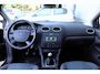 Ford Focus 1.4-16V 5DRS Ambiente Airco Trekh. 17" lm velgen weinig km