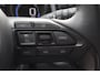 Toyota Yaris 1.5 Hybrid Dynamic Limited | Stoelverwarming | Keyless | 17 inch | All Seasons