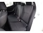 Toyota Yaris 1.5 Hybrid Dynamic Limited | Stoelverwarming | Keyless | 17 inch | All Seasons