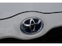 Toyota Yaris 1.5 Hybrid Dynamic Limited | Stoelverwarming | Keyless | 17 inch | All Seasons