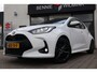 Toyota Yaris 1.5 Hybrid Dynamic Limited | Stoelverwarming | Keyless | 17 inch | All Seasons