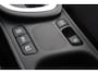 Toyota Yaris 1.5 Hybrid Dynamic Limited | Stoelverwarming | Keyless | 17 inch | All Seasons