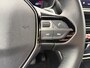 Peugeot 2008 1.2 PureTech 130 Allure | Automaat | Parkeersensoren voor en achter | Acteruitrijcamera | Apple carplay & Android auto | Cruise control | Navigatie | Trekhaak | Bovag garantie |