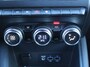 Renault Captur 1.6 E-Tech Hybrid 145 R.S. Line | Trekhaak | Automaat | Navi | Camera | Keyless | Clima | LED | 18" LM |