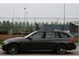 BMW 3-Serie Touring 320i xDrive High Executive M 184 pk | Vol | HUD | Elekt.haak | Keyless | Open dak | Camera | LED/Xenon | LM-Velgen 19"