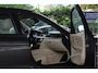 BMW 3-Serie Touring 320i xDrive High Executive M 184 pk | Vol | HUD | Elekt.haak | Keyless | Open dak | Camera | LED/Xenon | LM-Velgen 19"