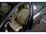 BMW 3-Serie Touring 320i xDrive High Executive M 184 pk | Vol | HUD | Elekt.haak | Keyless | Open dak | Camera | LED/Xenon | LM-Velgen 19"