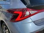 Hyundai i20 1.0 T-GDI 100pk Premium | Carplay | Climate control | Cruise control | Stoel/stuurverwarming | Camera | Parkeersensoren | DAB | Premium Audio | Lichtmetalen velgen | Navigatie