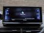 Peugeot 3008 SUV Blue Lease GT 180pk Automaat | Schuif-/Kanteldak | Stoelverwarming | Elektrische Achterklep