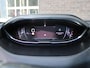 Peugeot 3008 SUV Blue Lease GT 180pk | Schuif-/Kanteldak | Stoelverwarming | Elektrische Achterklep