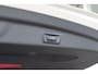 BMW 2-Serie Active Tourer (u06) 220i M-SPORT SHADOW LINE Panoramadak | Camera | Stoelverwarming | Sfeerverlichting | Wide screen | DAB |