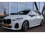BMW 2-Serie Active Tourer (u06) 220i M-SPORT SHADOW LINE Panoramadak | Camera | Stoelverwarming | Sfeerverlichting | Wide screen | DAB |