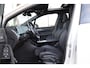 BMW 2-Serie Active Tourer (u06) 220i M-SPORT SHADOW LINE Panoramadak | Camera | Stoelverwarming | Sfeerverlichting | Wide screen | DAB |