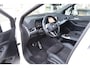 BMW 2-Serie Active Tourer (u06) 220i M-SPORT SHADOW LINE Panoramadak | Camera | Stoelverwarming | Sfeerverlichting | Wide screen | DAB |