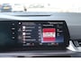 BMW 2-Serie Active Tourer (u06) 220i M-SPORT SHADOW LINE Panoramadak | Camera | Stoelverwarming | Sfeerverlichting | Wide screen | DAB |
