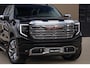 GMC Sierra DENALI | All-In Prijs | 6,2 V8 Full Option | De Meest Luxe Pick-Up in zijn Klasse | Comfortabele Dubbele Cabine met Royale 5 Zitplaatsen | BPM vrij | Nu Leverbaar uit Voorraad | Voorraad Nr 2232 | De specialist in Amerikaanse pick‑ups in Nederland en Europa.