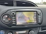 Toyota Yaris 1.5 Hybrid Bi-Tone Plus | Panorama dak | Lederen bekleding | Keyless |