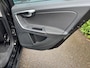 Volvo V60 2.0 D3 R-Design [ fm navi,ecc,lmv,cruise ]