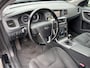 Volvo V60 2.0 D3 R-Design [ fm navi,ecc,lmv,cruise ]